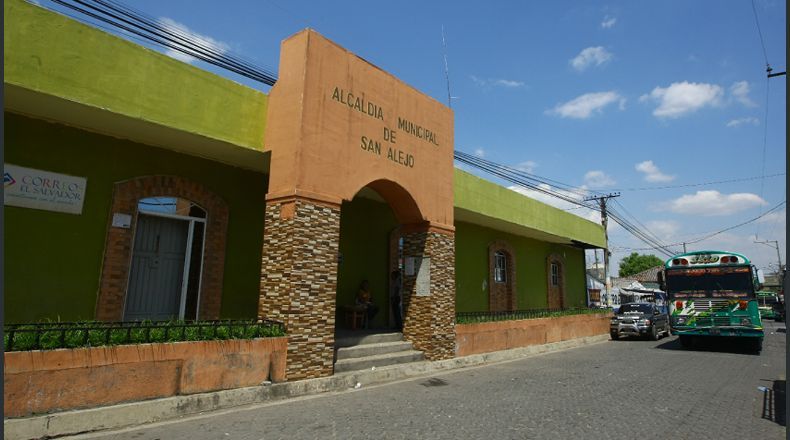 alcaldia-de-arena-en-san-alejo-se-receto-650-en-bonos-con-los-fondos-para-enfrentar-el-covid-19